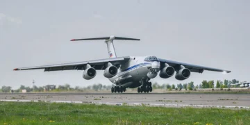 Очередной военно-транспортный самолёт