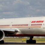Самолёт B777 Air India покинул Магадан