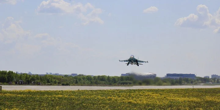 su 34 novosibirsk take off