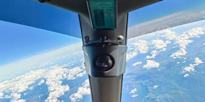 mc 21 73057 cockpit view