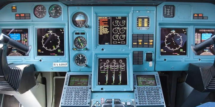 tu 214 cokcpit rmi 3