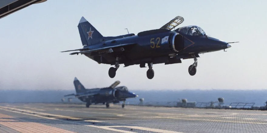 yak-38