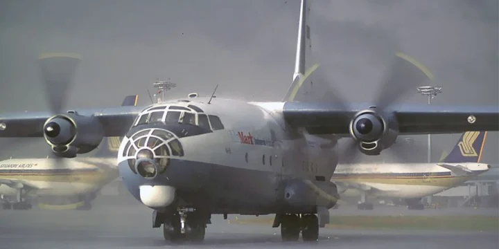 Ан-8 – первый