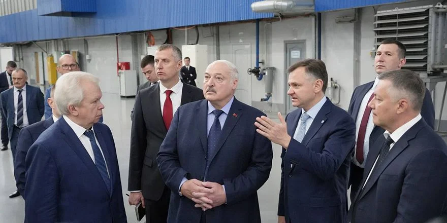 лукашенко иаз