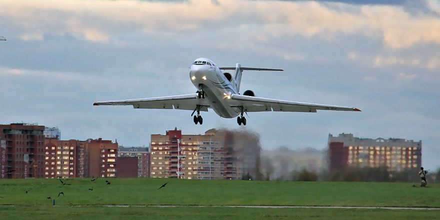 tu 134 gazprom avia ostafevo