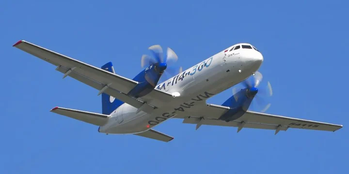 il-114-300