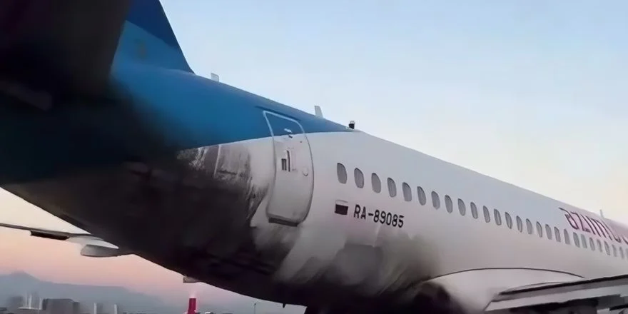 ssj100 ra 89085 volga azimuth fire antalya 24 11 2024 fire