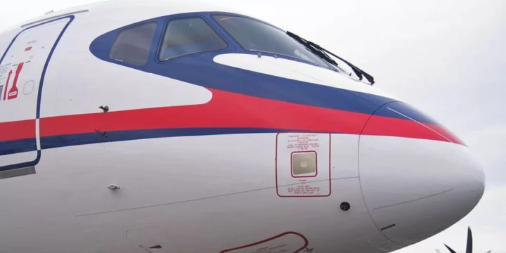 ssj100 nose 2