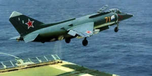 Палубный штурмовик Як-38М