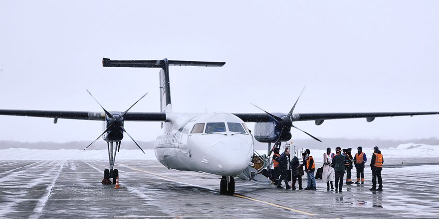 DHC 8 yuzhno sakhalinsk