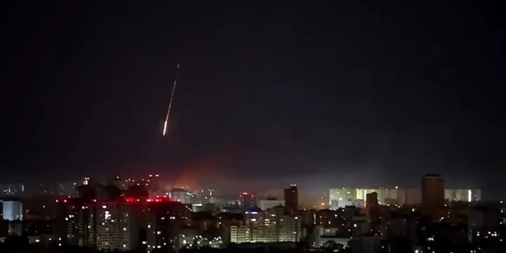массированного комбинированного удара крылатыми ракетами Х-101 и "на закуску" оперативно-тактической квазибаллистической БР 9М723-1 "Искандер-М"
