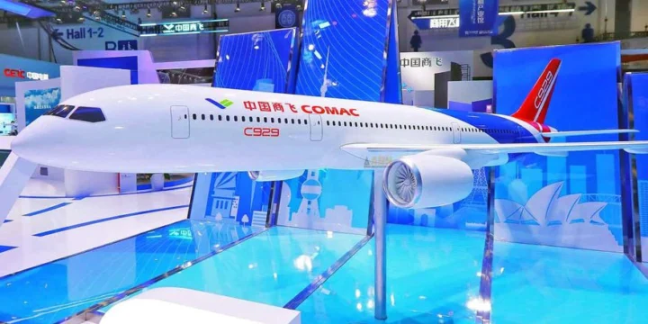c929