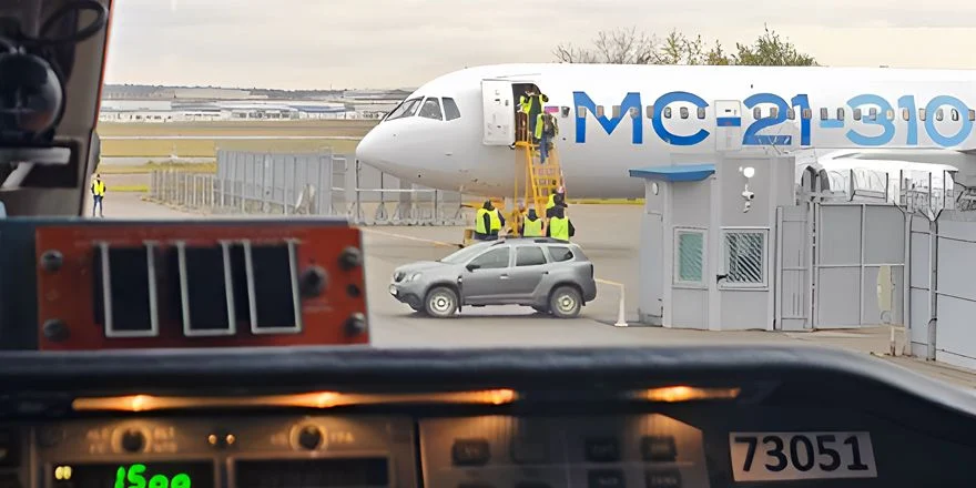 Опытные самолёты МС-21