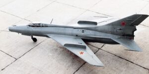 Е-50/1, Е-50/2, Е-50/3 — истребитель-перехватчик с двигателем АМ-9Е и ЖРД С-155 Душкина