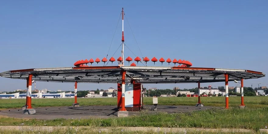 dvor2000