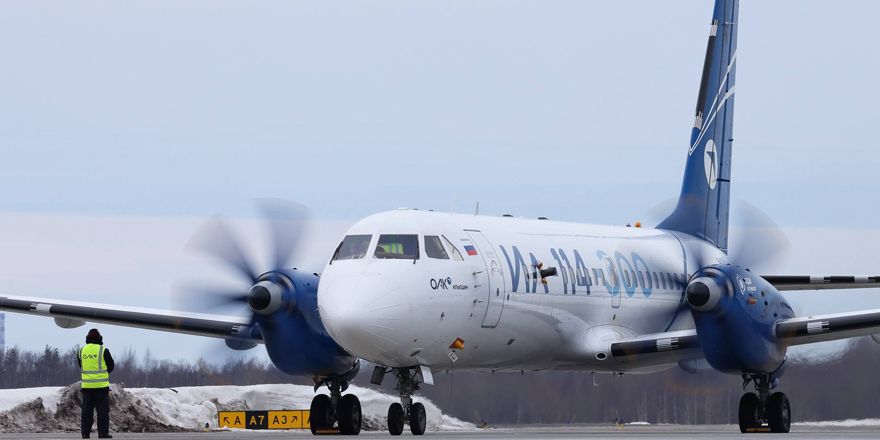 Архангельск. Ил-114-300, SJ-100