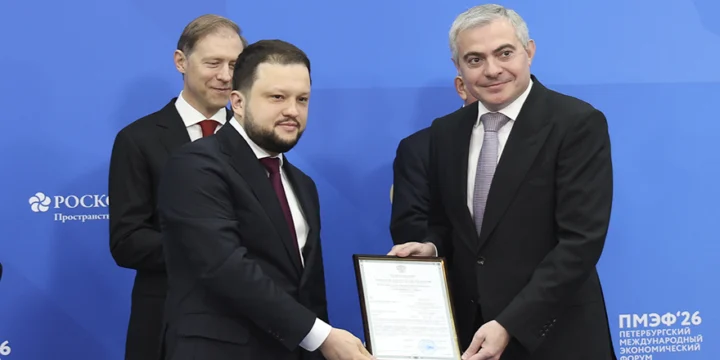 Турбовинтовой самолёт Ил-114-300