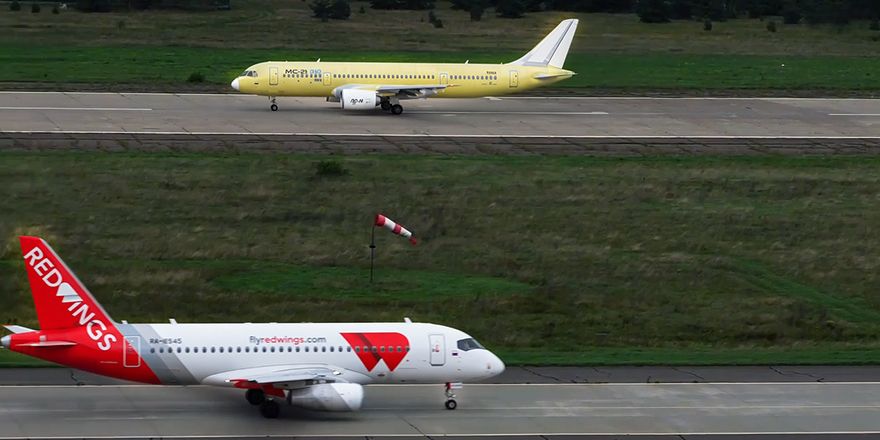 Самолёт МС-21-310 с